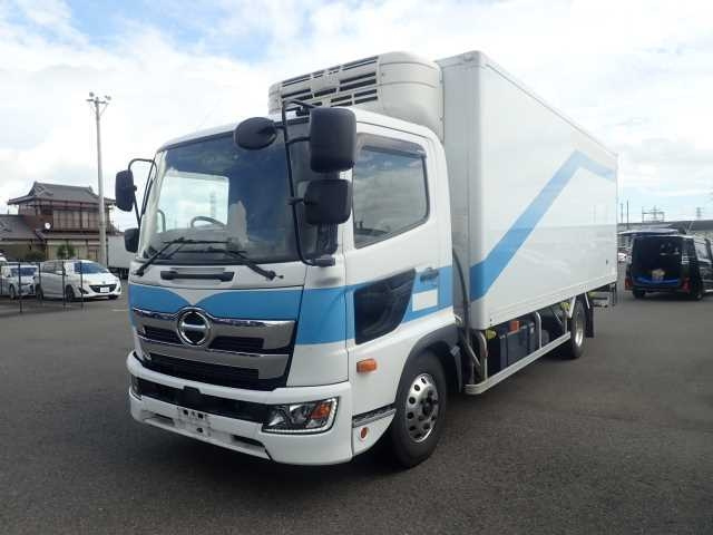 Import and buy HINO RANGER 2018 from Japan to Nairobi, Kenya