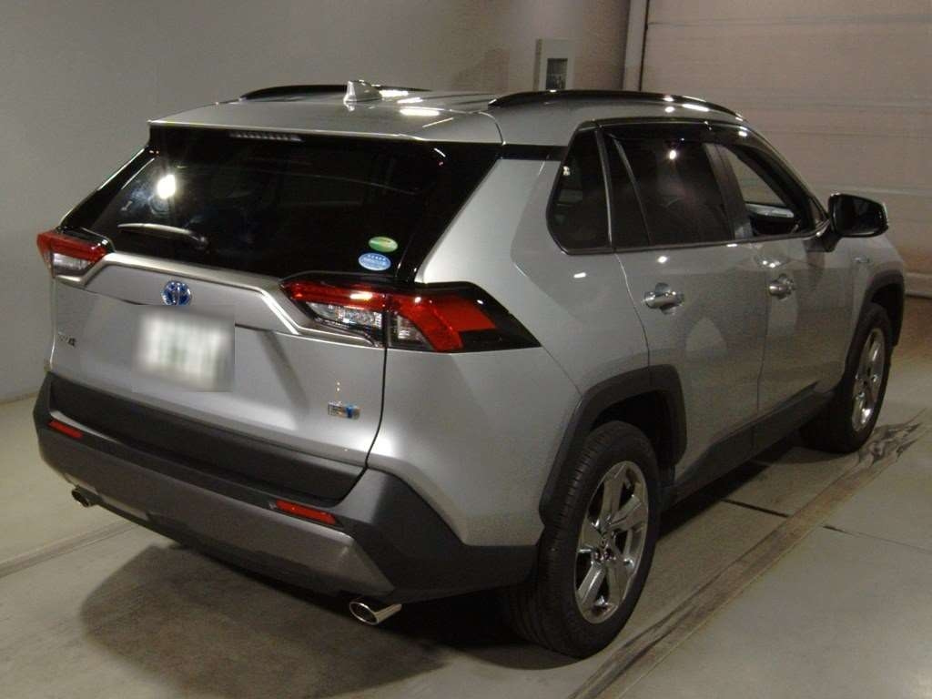 Import and buy TOYOTA RAV4 2019 from Japan to Nairobi, Kenya