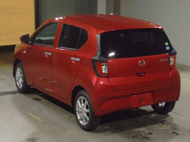 Import and buy DAIHATSU MIRA E S 2017 from Japan to Nairobi, Kenya