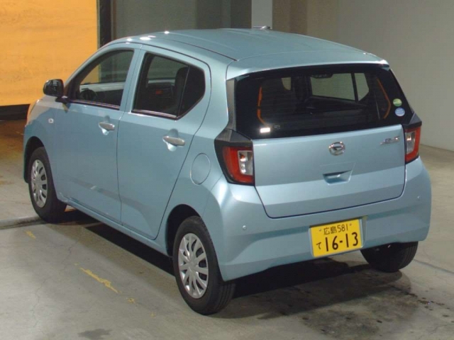 Import and buy DAIHATSU MIRA E S 2017 from Japan to Nairobi, Kenya