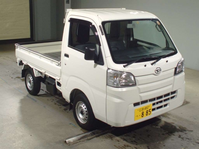 Import and buy DAIHATSU HIJET TRUCK 2017 from Japan to Nairobi, Kenya