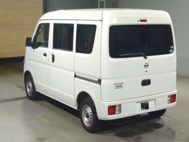 Import and buy NISSAN CLIPPER VAN 2018 from Japan to Nairobi, Kenya