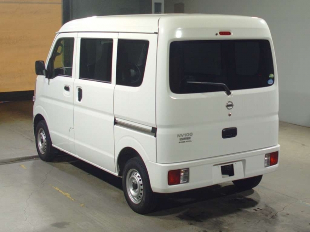 Import and buy NISSAN CLIPPER VAN 2018 from Japan to Nairobi, Kenya