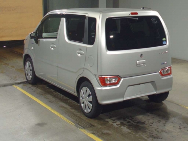 Import and buy SUZUKI WAGON R 2017 from Japan to Nairobi, Kenya