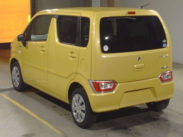 Import and buy SUZUKI WAGON R 2017 from Japan to Nairobi, Kenya