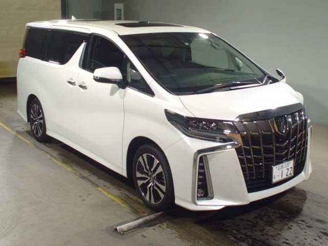 Import and buy TOYOTA ALPHARD 2018 from Japan to Nairobi, Kenya