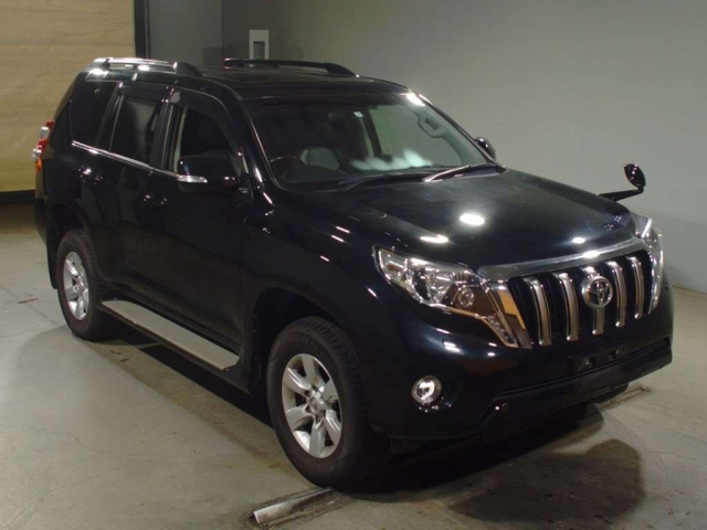 Import and buy TOYOTA LAND CRUISER PRADO 2017 from Japan to Nairobi, Kenya