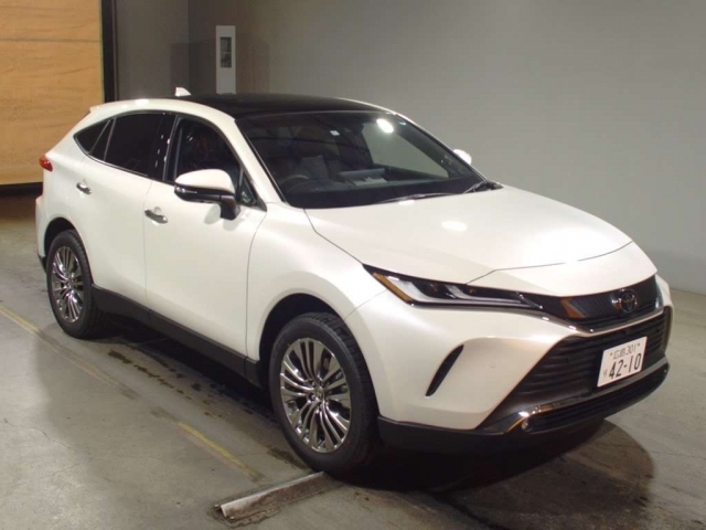 Import and buy TOYOTA HARRIER 2020 from Japan to Nairobi, Kenya