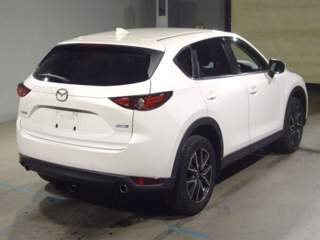 Import and buy MAZDA CX-5 2017 from Japan to Nairobi, Kenya