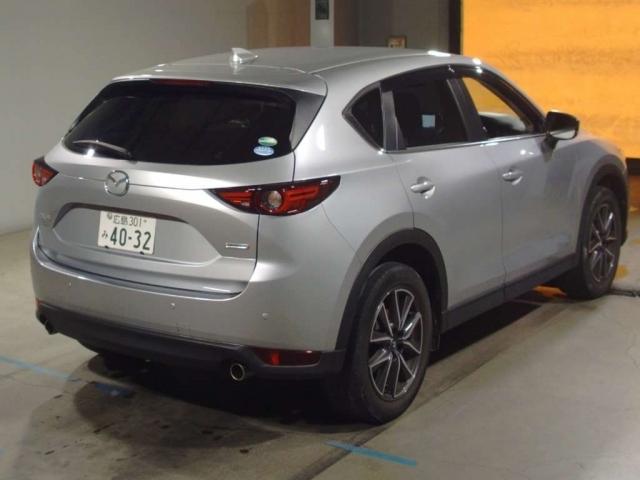 Import and buy MAZDA CX-5 2017 from Japan to Nairobi, Kenya