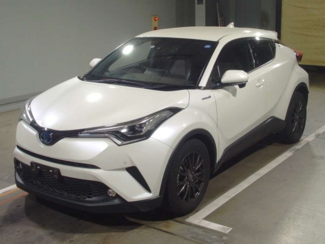 Import and buy TOYOTA C-HR 2018 from Japan to Nairobi, Kenya