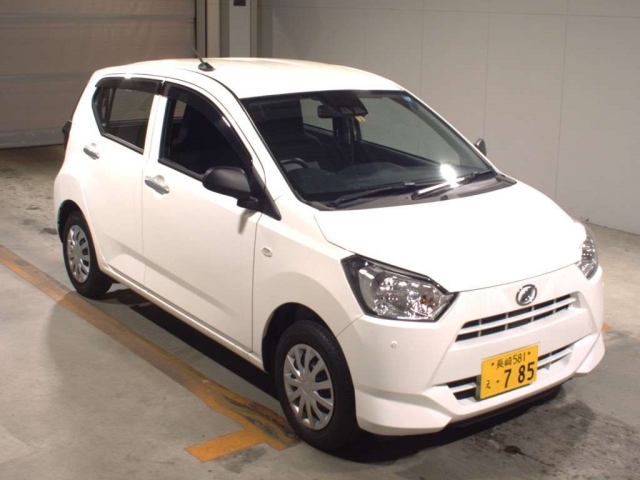 Import and buy DAIHATSU MIRA E S 2018 from Japan to Nairobi, Kenya