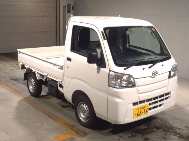 Import and buy DAIHATSU HIJET TRUCK 2017 from Japan to Nairobi, Kenya