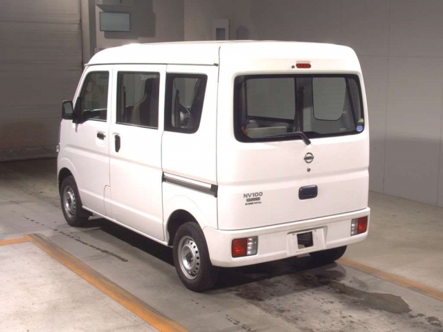 Import and buy NISSAN CLIPPER VAN 2017 from Japan to Nairobi, Kenya