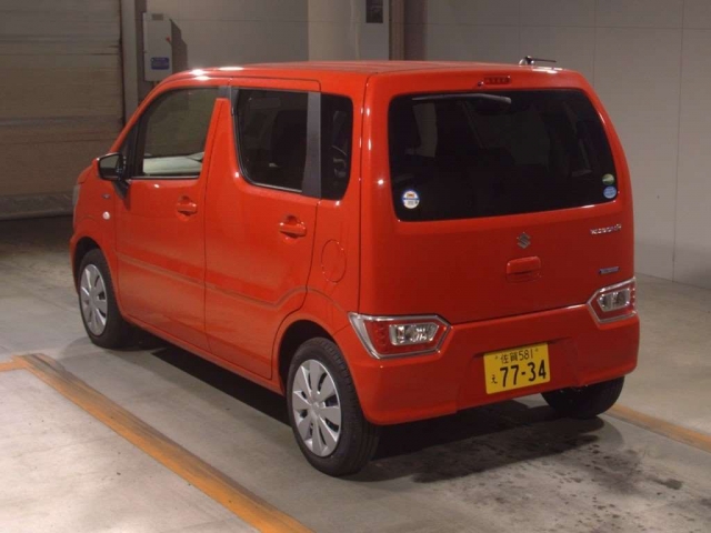 Import and buy SUZUKI WAGON R 2018 from Japan to Nairobi, Kenya