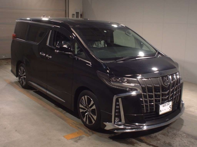 Import and buy TOYOTA ALPHARD 2018 from Japan to Nairobi, Kenya