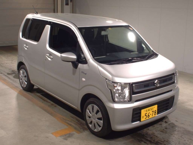 Import and buy SUZUKI WAGON R 2017 from Japan to Nairobi, Kenya