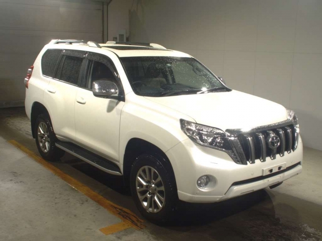 Import and buy TOYOTA LAND CRUISER PRADO 2017 from Japan to Nairobi, Kenya