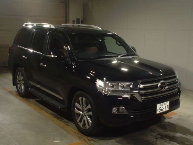 Import and buy TOYOTA LAND CRUISER 2019 from Japan to Nairobi, Kenya