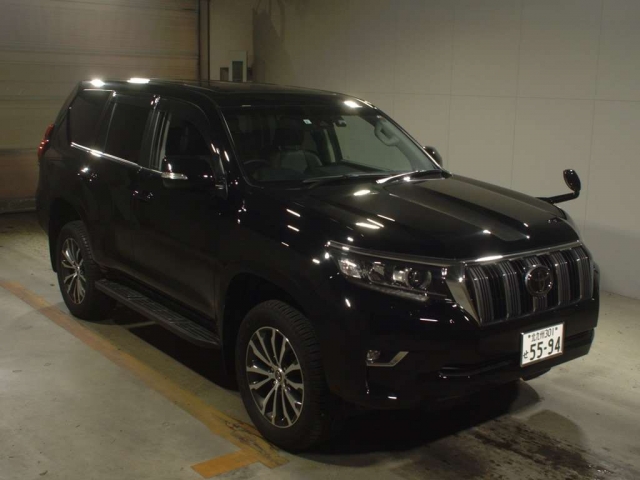 Import and buy TOYOTA LAND CRUISER PRADO 2019 from Japan to Nairobi, Kenya