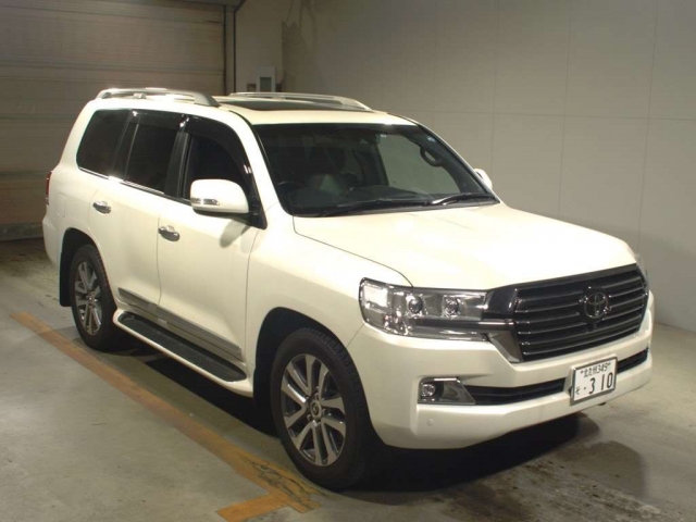 Import and buy TOYOTA LAND CRUISER 2018 from Japan to Nairobi, Kenya