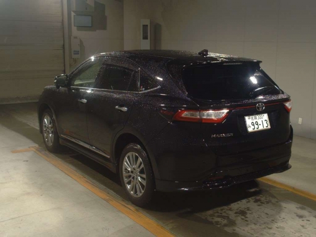 Import and buy TOYOTA HARRIER 2018 from Japan to Nairobi, Kenya