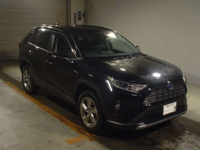 Import and buy TOYOTA RAV4 2019 from Japan to Nairobi, Kenya