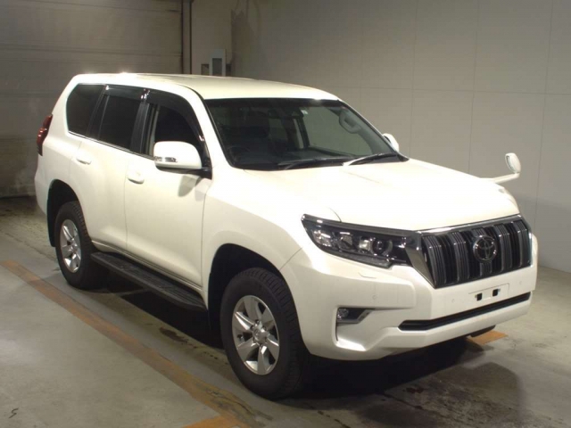 Import and buy TOYOTA LAND CRUISER PRADO 2019 from Japan to Nairobi, Kenya