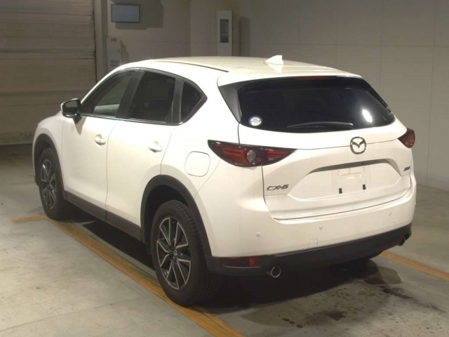 Import and buy MAZDA CX-5 2018 from Japan to Nairobi, Kenya