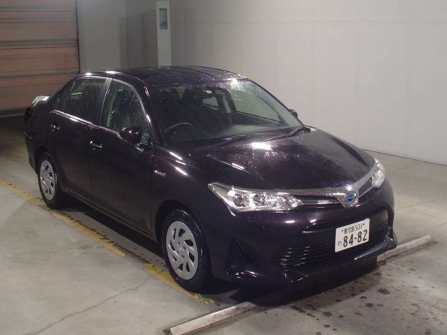 Import and buy TOYOTA COROLLA AXIO 2017 from Japan to Nairobi, Kenya