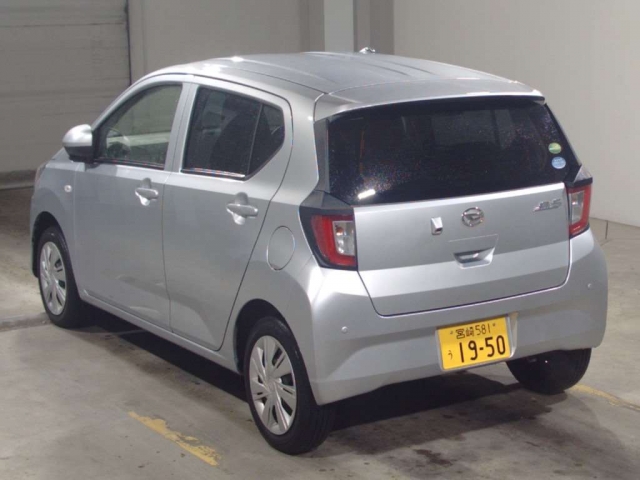 Import and buy DAIHATSU MIRA E S 2017 from Japan to Nairobi, Kenya