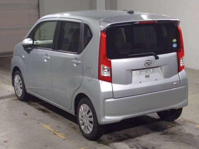 Import and buy DAIHATSU MOVE 2018 from Japan to Nairobi, Kenya