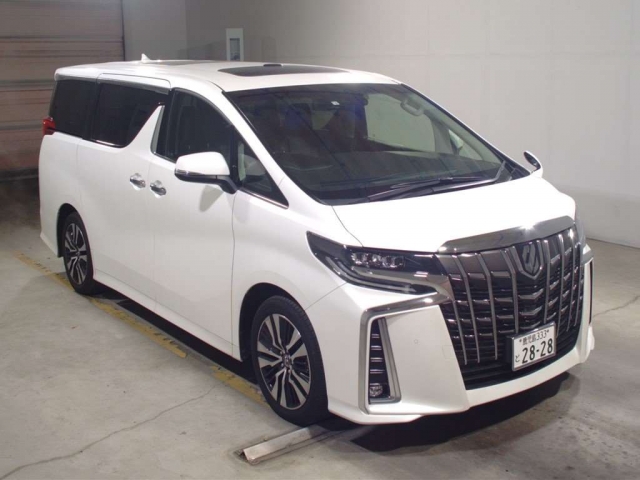 Import and buy TOYOTA ALPHARD 2018 from Japan to Nairobi, Kenya