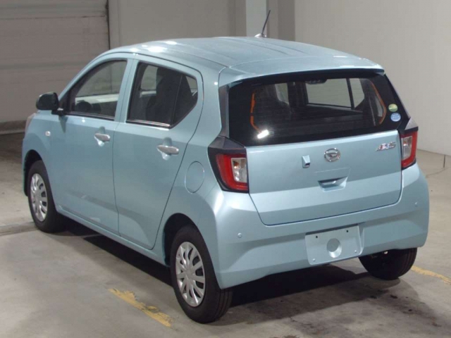 Import and buy DAIHATSU MIRA E S 2017 from Japan to Nairobi, Kenya