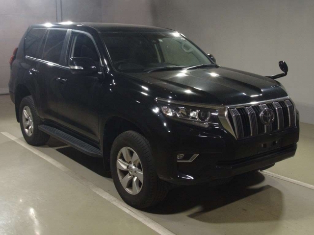 Import and buy TOYOTA LAND CRUISER PRADO 2017 from Japan to Nairobi, Kenya