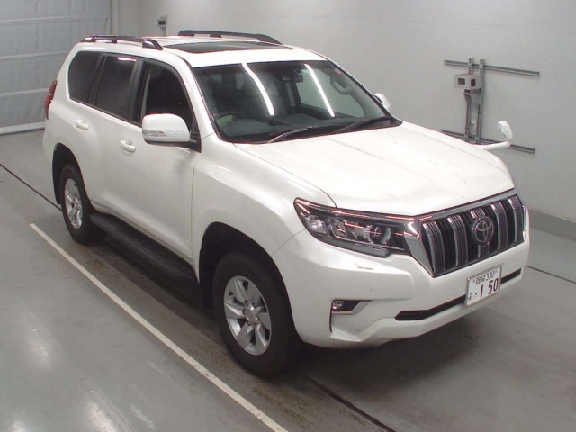 Import and buy TOYOTA LAND CRUISER PRADO 2019 from Japan to Nairobi, Kenya