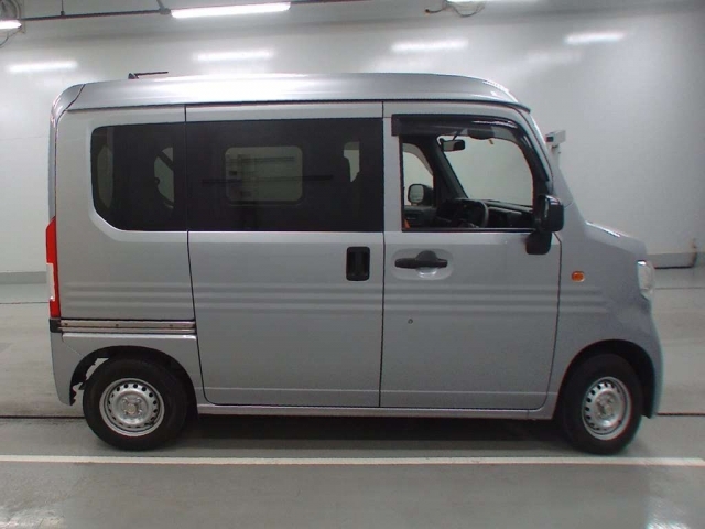 Import and buy HONDA N VAN 2019 from Japan to Nairobi, Kenya