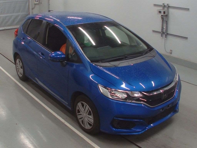 Import and buy HONDA FIT 2018 from Japan to Nairobi, Kenya