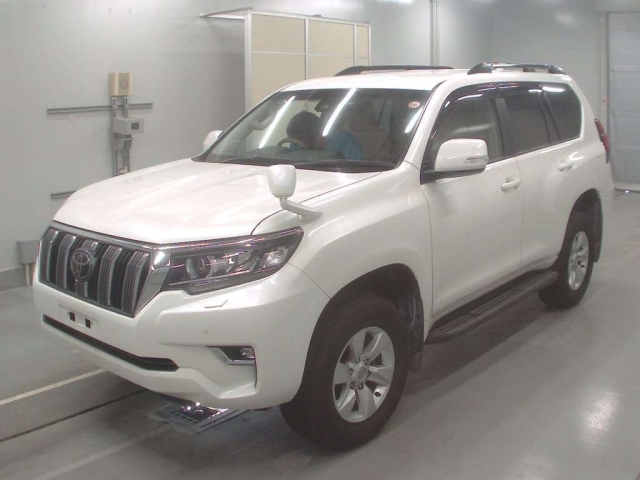 Import and buy TOYOTA LAND CRUISER PRADO 2017 from Japan to Nairobi, Kenya