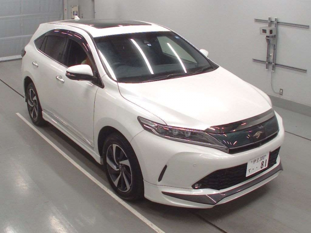 Import and buy TOYOTA HARRIER 2017 from Japan to Nairobi, Kenya