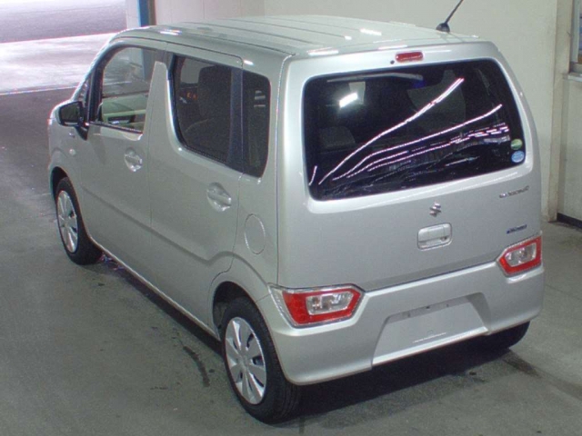 Import and buy SUZUKI WAGON R 2017 from Japan to Nairobi, Kenya