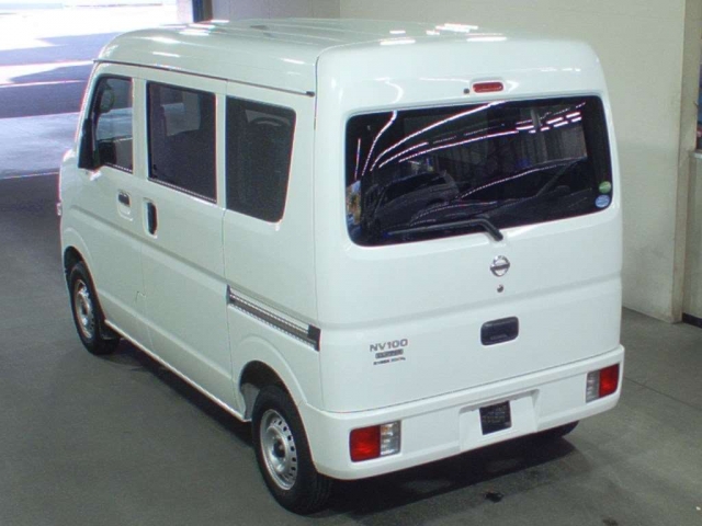 Import and buy NISSAN CLIPPER VAN 2018 from Japan to Nairobi, Kenya