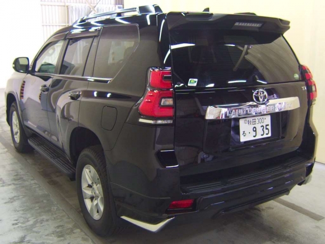 Import and buy TOYOTA LAND CRUISER PRADO 2019 from Japan to Nairobi, Kenya