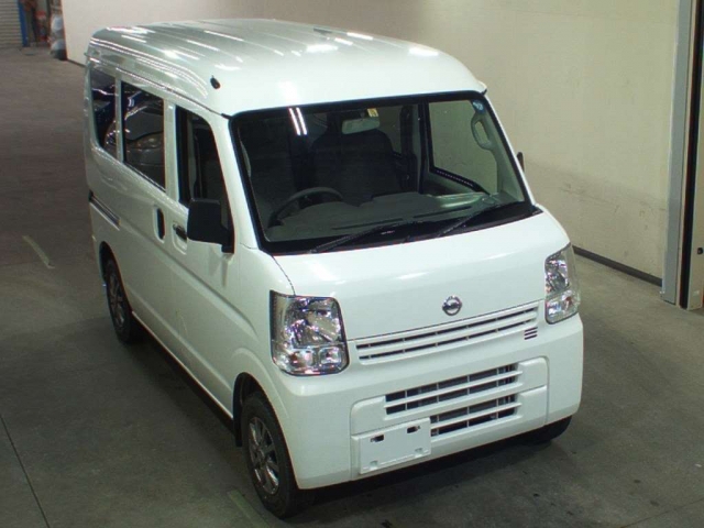 Import and buy NISSAN CLIPPER VAN 2018 from Japan to Nairobi, Kenya