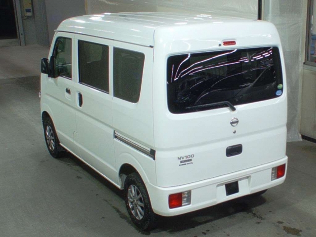 Import and buy NISSAN CLIPPER VAN 2018 from Japan to Nairobi, Kenya