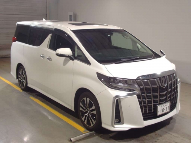 Import and buy TOYOTA ALPHARD 2018 from Japan to Nairobi, Kenya