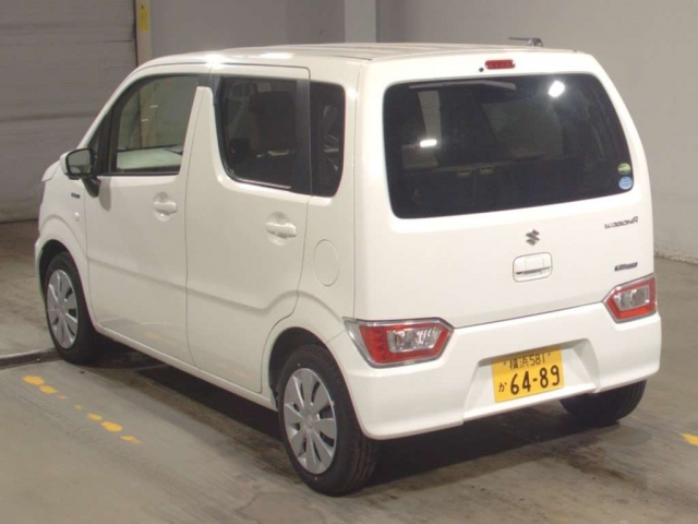 Import and buy SUZUKI WAGON R 2017 from Japan to Nairobi, Kenya