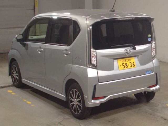 Import and buy DAIHATSU MOVE 2017 from Japan to Nairobi, Kenya