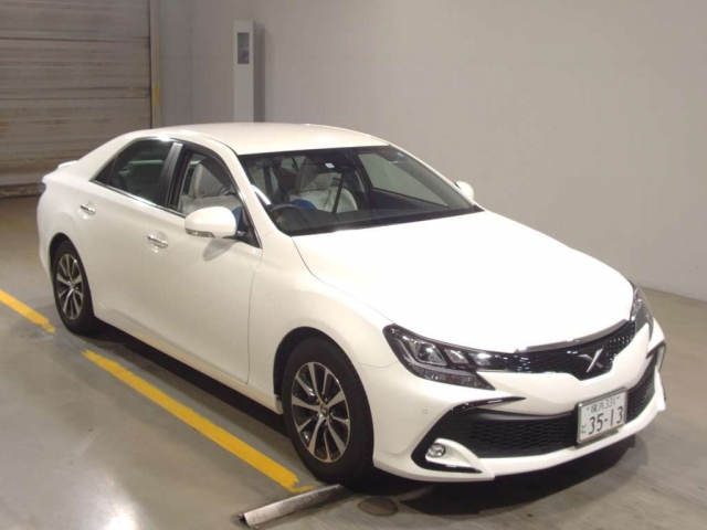 Import and buy TOYOTA MARKX 2017 from Japan to Nairobi, Kenya