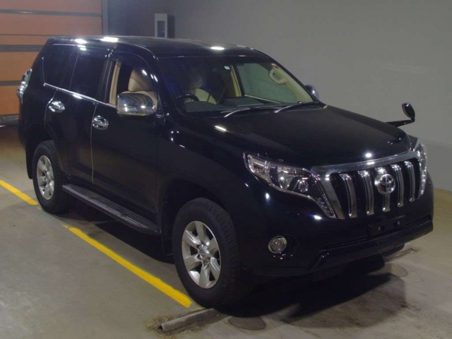 Import and buy TOYOTA LAND CRUISER PRADO 2017 from Japan to Nairobi, Kenya